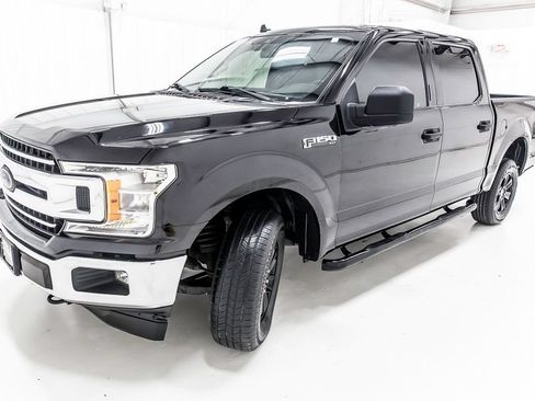 Used 2020 Ford F150 XLT AWD/4WD image 2