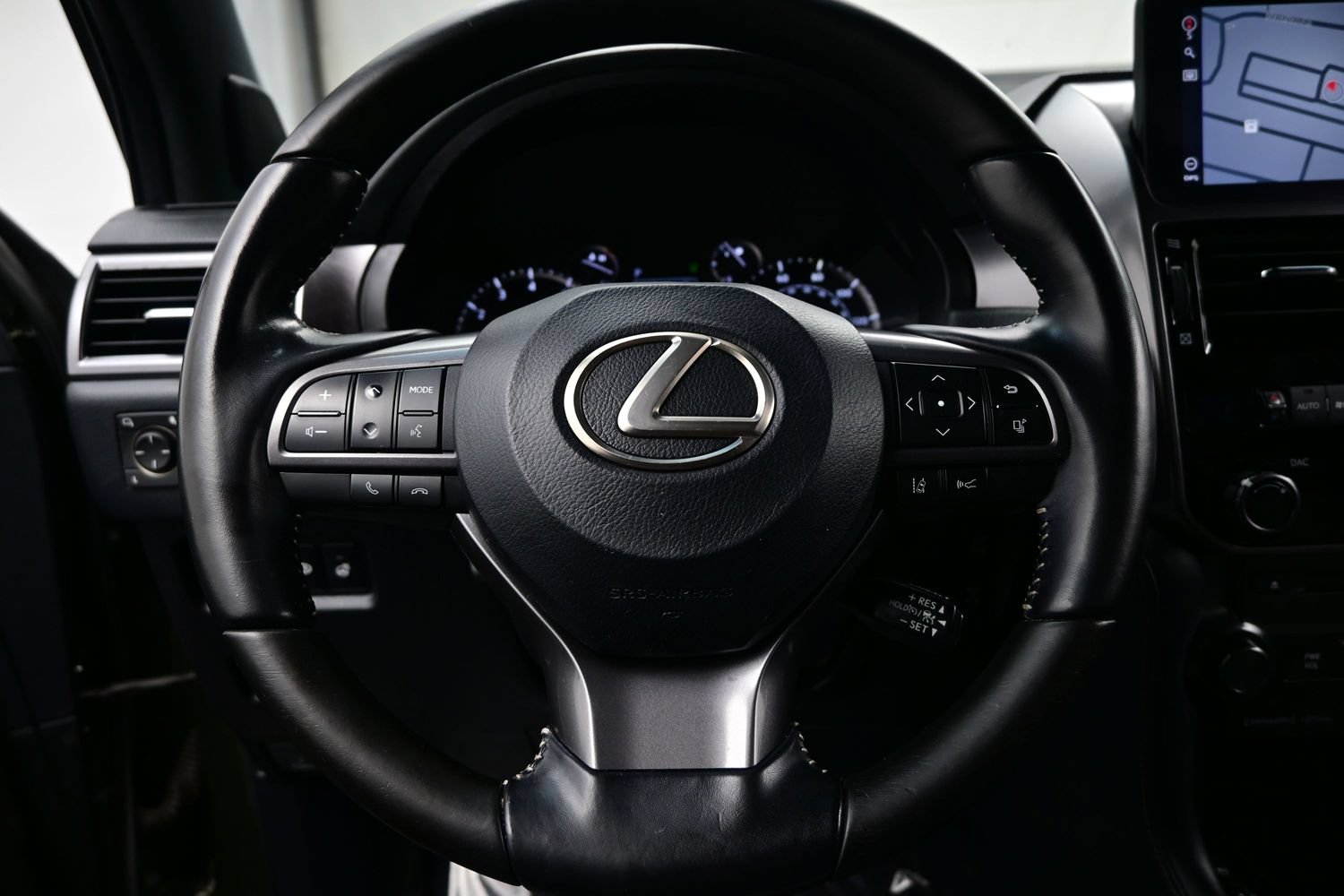 Used 2023 Lexus GX 460 w/ Black Line Special Edition AWD/4WD image 28