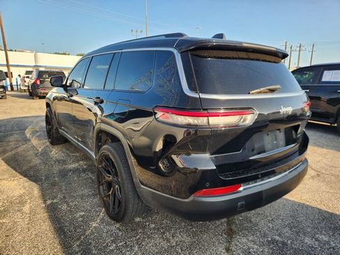 Used 2021 Jeep Grand Cherokee L Limited RWD image 4