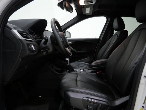 Used 2019 BMW X1 sDrive28i image 13
