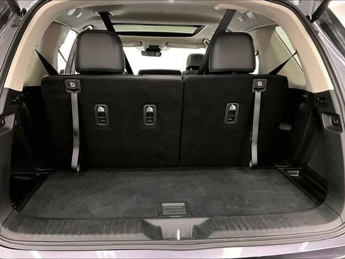 Used 2025 Honda Pilot Elite image 41