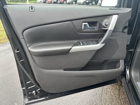 Used 2013 Ford Edge Limited image 13