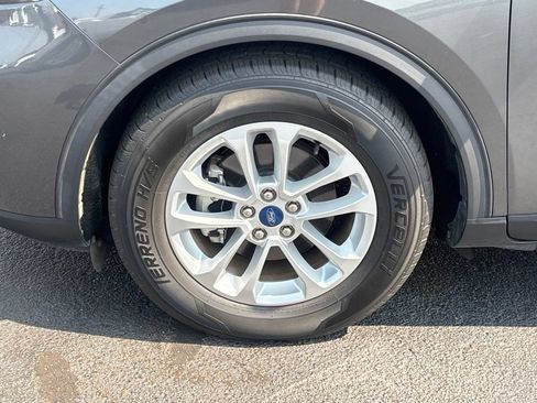 Used 2020 Ford Escape SE FWD image 25
