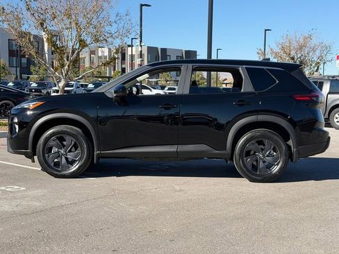 New 2026 Nissan Rogue SV AWD/4WD image 2