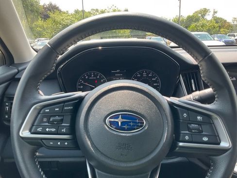 Used 2025 Subaru Legacy Premium AWD/4WD image 17