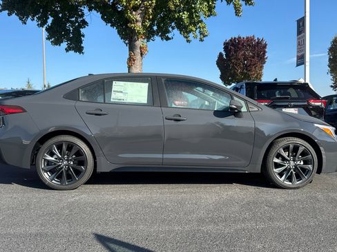 New 2026 Toyota Corolla XSE image 9