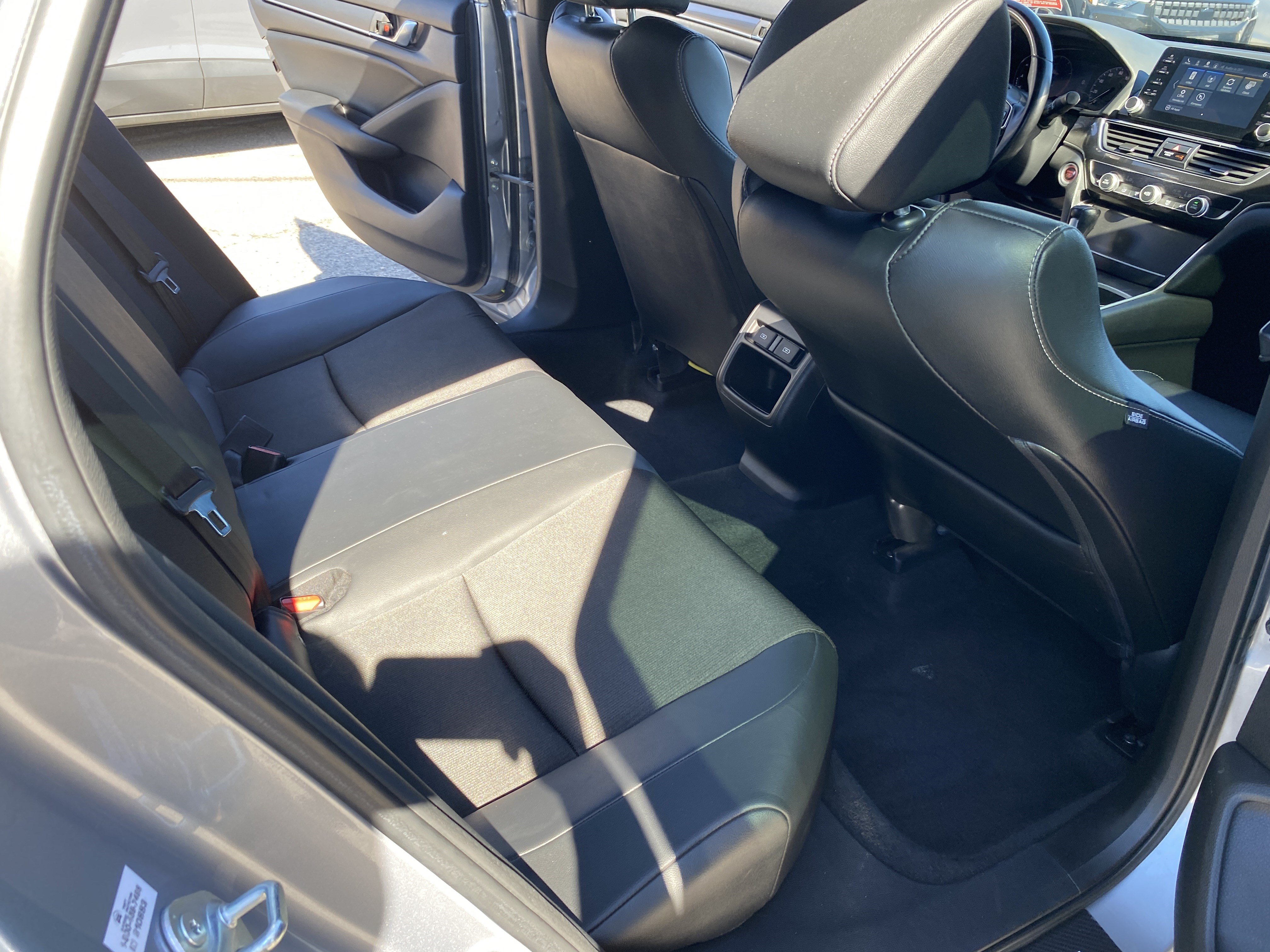 Used 2021 Honda Accord Sport image 16