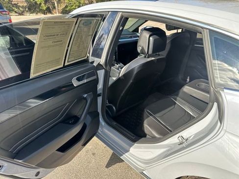 Used 2023 Volkswagen Arteon SEL image 25