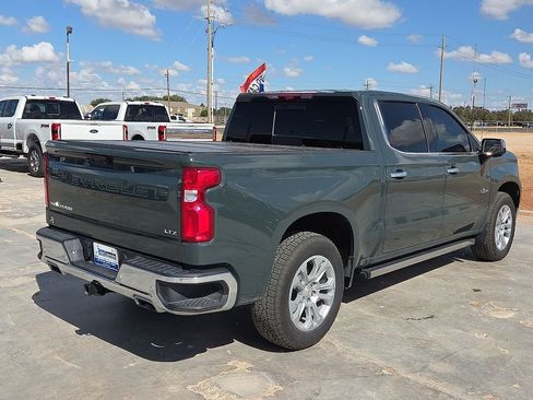 Used 2025 Chevrolet Silverado 1500 LTZ w/ LTZ Premium Package AWD/4WD image 5