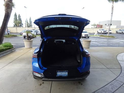 Certified 2025 Chevrolet Equinox EV LT w/ Convenience Package image 33