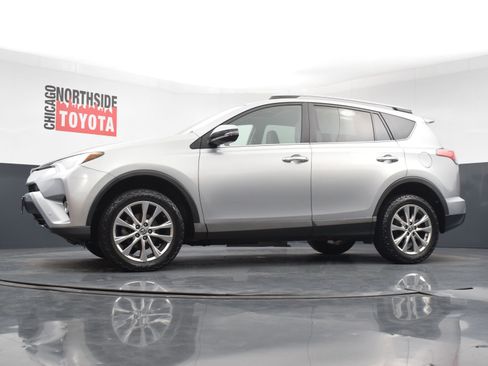 Used 2017 Toyota RAV4 Limited FWD image 31