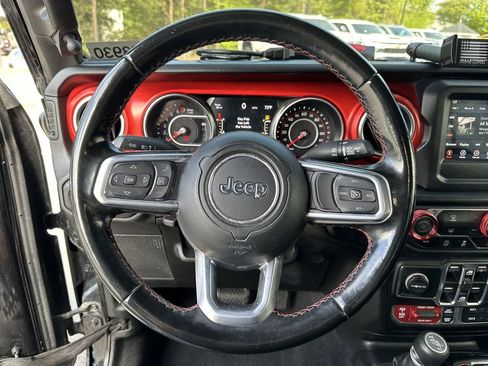Certified 2020 Jeep Gladiator Rubicon AWD/4WD image 12