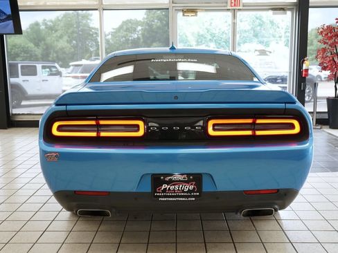 Used 2015 Dodge Challenger R/T Plus RWD image 16