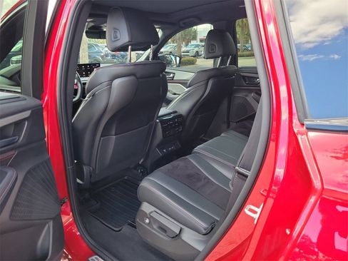 Used 2022 Acura MDX A-Spec image 11