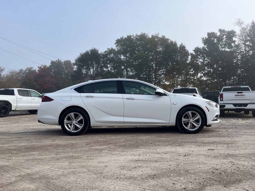 Used 2018 Buick Regal Preferred FWD image 6