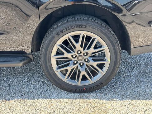 New 2026 Ford Expedition Max Platinum w/ Stealth Appearance Package AWD/4WD image 11