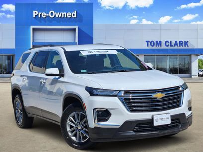 Used 2023 Chevrolet Traverse LT