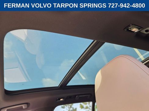 New 2026 Volvo XC90 B5 Plus w/ Protection Package Premier AWD/4WD image 23