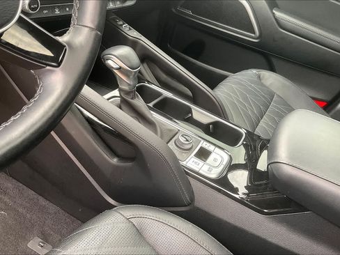Certified 2025 Kia Telluride AWD image 15