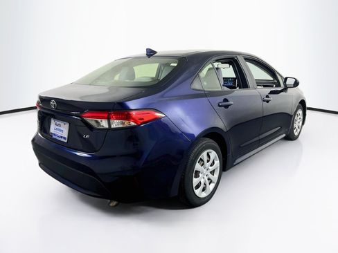 Used 2021 Toyota Corolla LE w/ Carpet Mat Package (TMS) FWD image 5