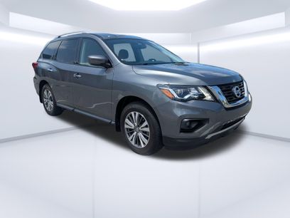 Used 2020 Nissan Pathfinder SV
