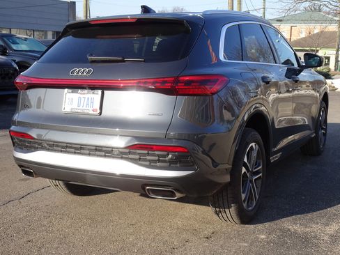 Certified 2025 Audi Q5 Premium Plus w/ Premium Plus image 5