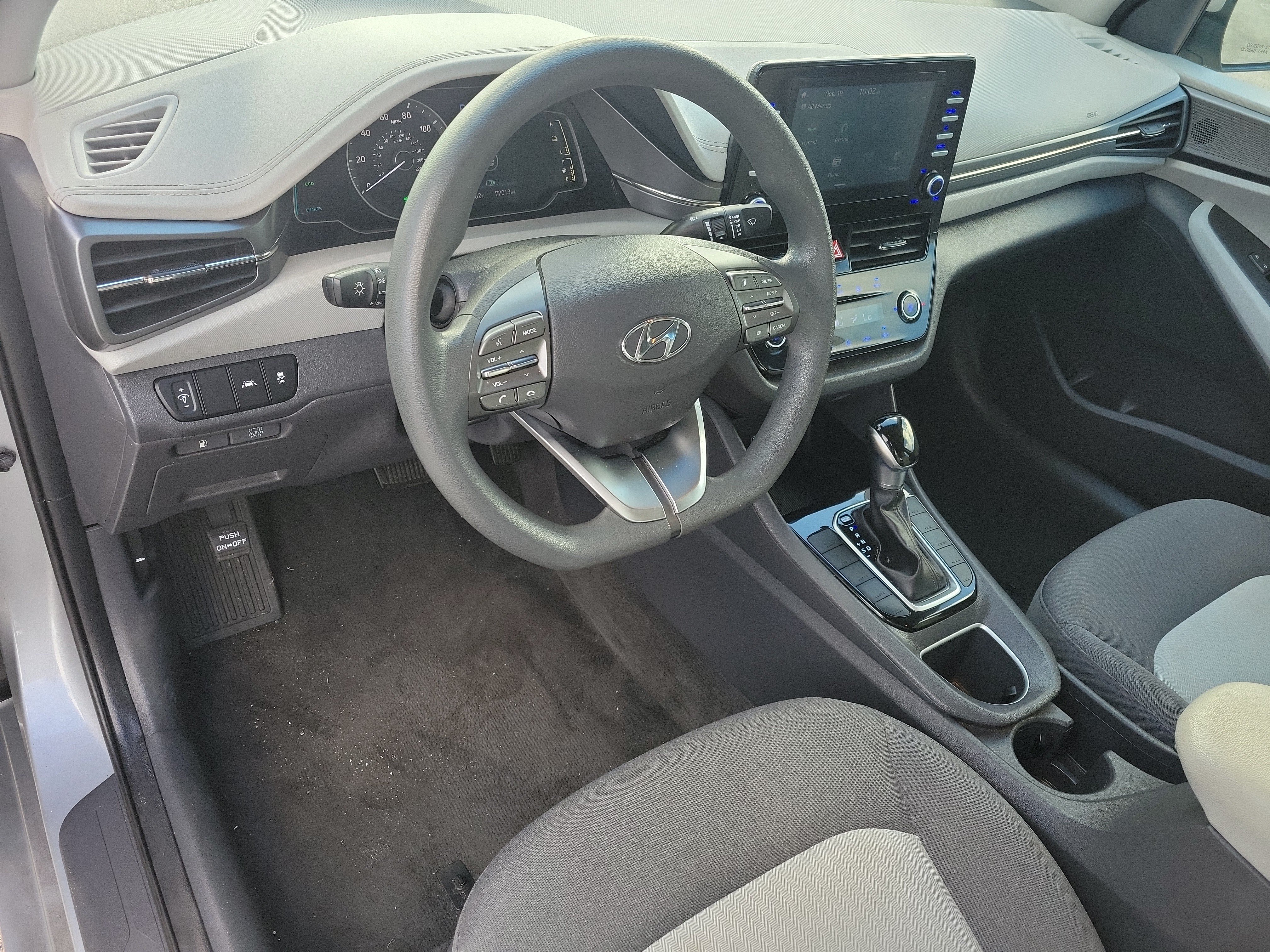 Used 2020 Hyundai Ioniq Blue FWD image 14