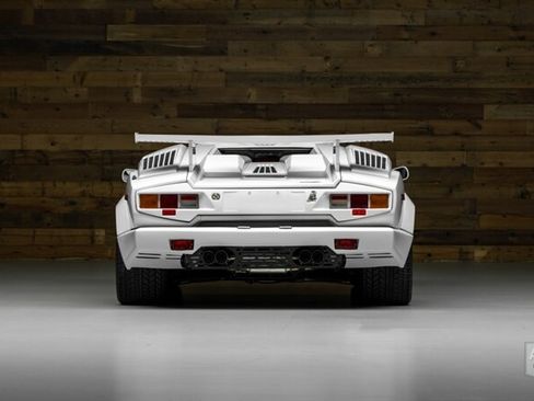Used 1989 Lamborghini Countach Coupe RWD image 4