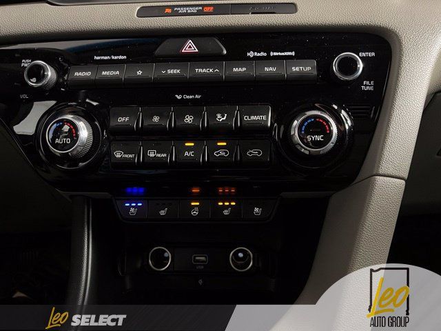Used 2021 Kia Sportage EX w/ EX Technology Package FWD image 16