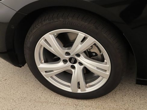 Certified 2025 Audi A5 2.0T Prestige AWD/4WD image 32
