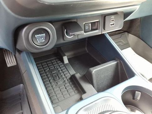 Used 2025 Ford Maverick Tremor AWD/4WD image 24