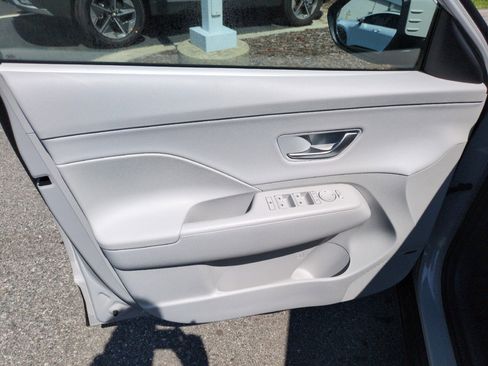 New 2026 Hyundai Kona Limited FWD image 14