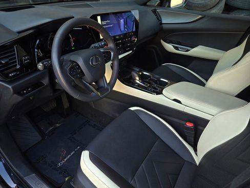 Used 2023 Lexus NX 350h AWD w/ Vision Package image 10
