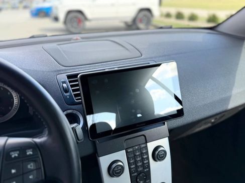 Used 2011 Volvo C70 T5 image 16