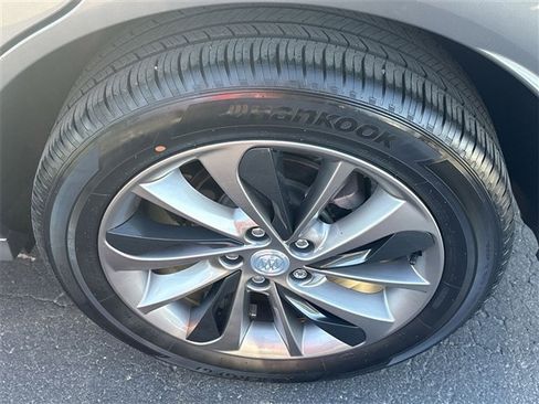 Certified 2021 Buick Encore GX Essence w/ Advanced Technology Package image 32