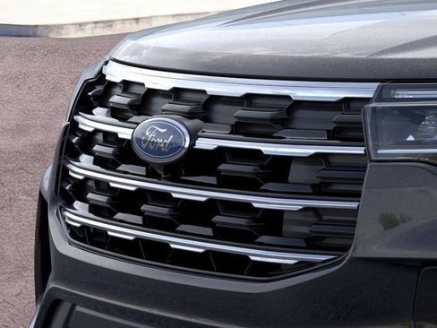 New 2026 Ford Explorer Active w/ Active Comfort Package AWD/4WD image 18
