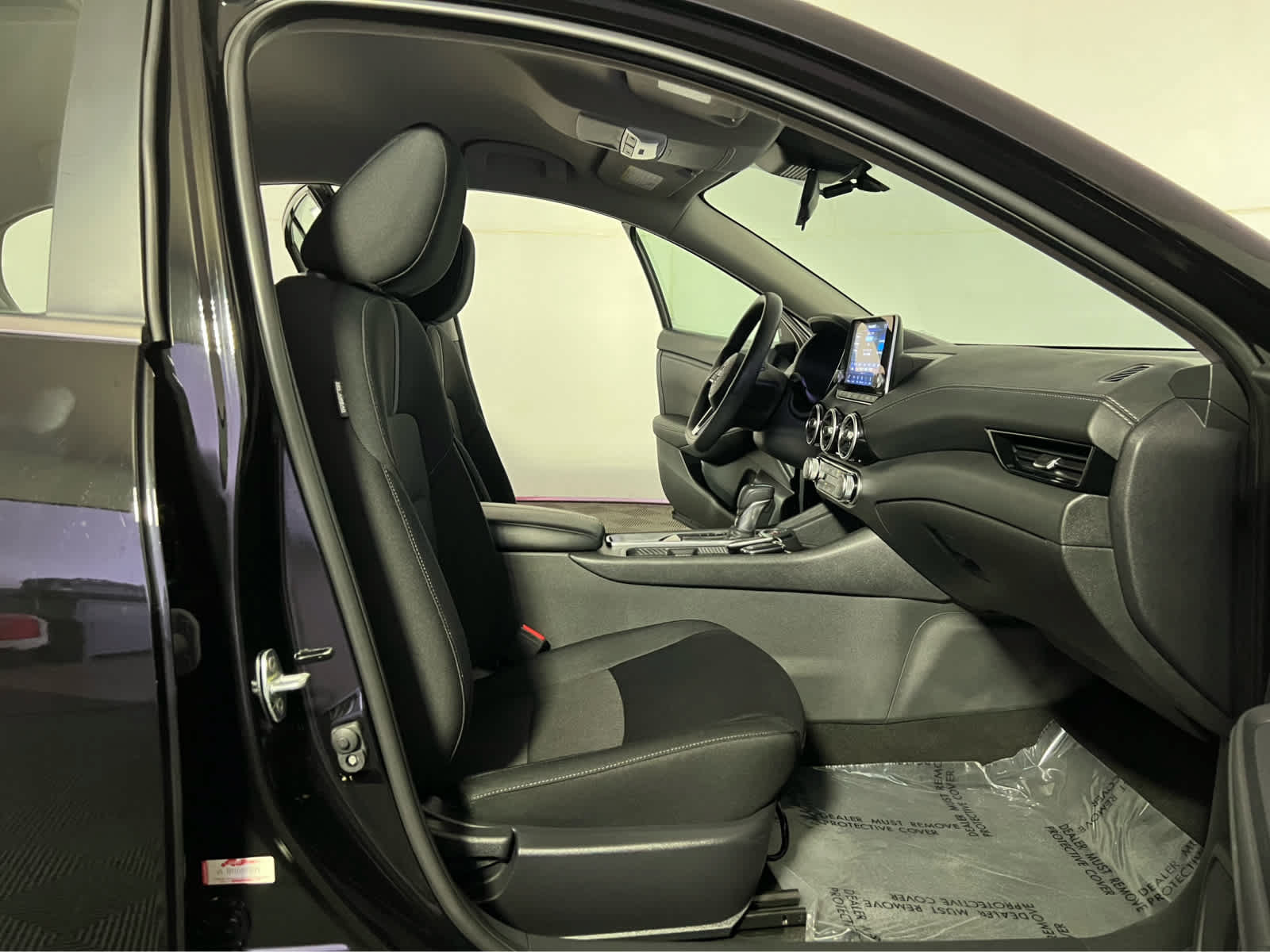 Certified 2024 Nissan Sentra SV FWD image 27