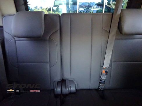 Used 2015 GMC Yukon Denali w/ Open Road Package AWD/4WD image 24