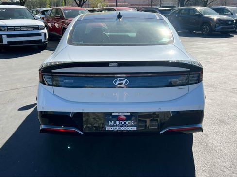 New 2026 Hyundai Sonata Limited FWD image 9