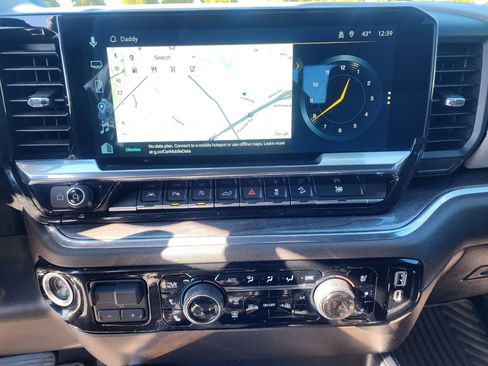 Used 2024 Chevrolet Silverado 1500 LTZ w/ Technology Package image 33