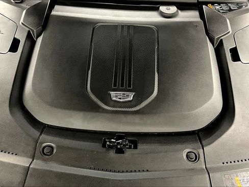Certified 2024 Cadillac Lyriq Sport AWD/4WD image 31