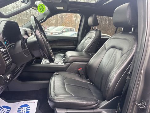 Used 2021 Ford Expedition Limited image 14