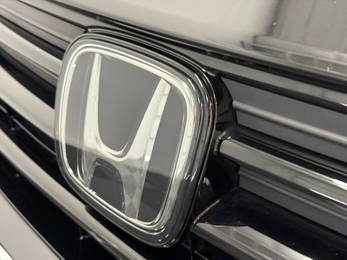 Used 2023 Honda Odyssey Sport image 14