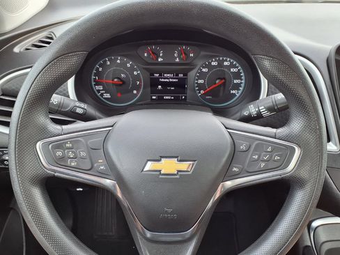 Used 2024 Chevrolet Malibu LT FWD image 11