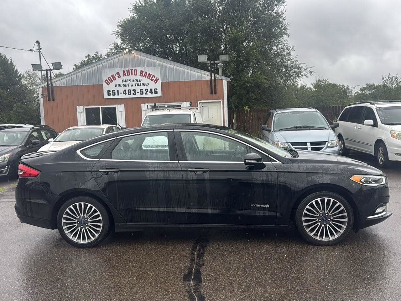 Used 2018 Ford Fusion Titanium FWD image 4