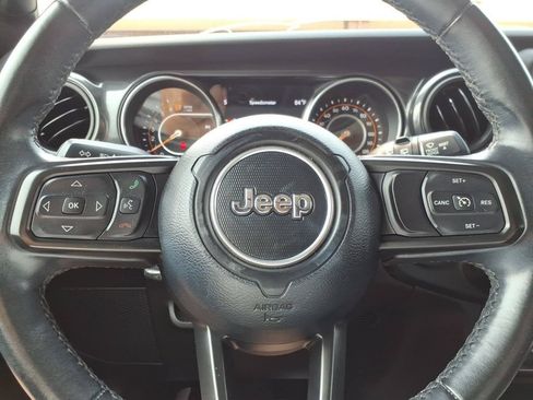 Used 2022 Jeep Wrangler Unlimited Sport AWD/4WD image 21