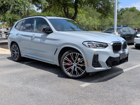 Used 2022 BMW X3 M40i AWD/4WD image 2