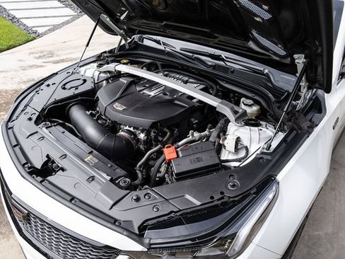 Used 2022 Cadillac CT5 V Blackwing w/ Parking Package RWD image 19