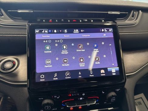 Used 2021 Jeep Grand Cherokee L Limited image 53