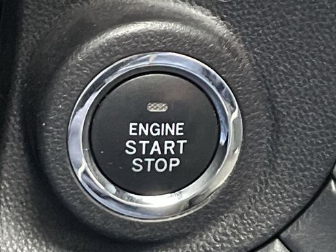 Used 2023 Subaru Outback Onyx Edition image 29